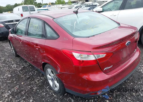 2014 Ford Focus Se из США, поврежденный, VIN 1FADP3F22EL204429